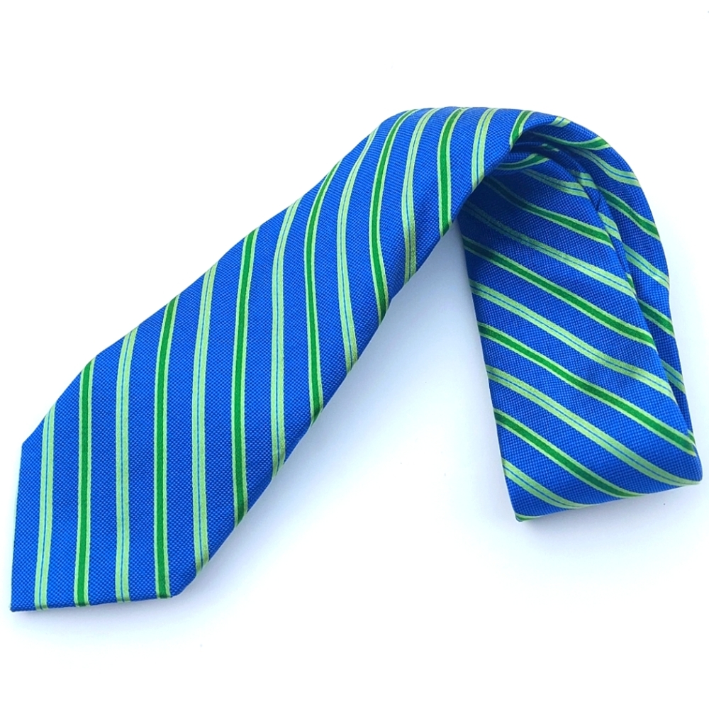 A Sharp Looking Diagonally Pattern Blue, Green Line Tie (OS)